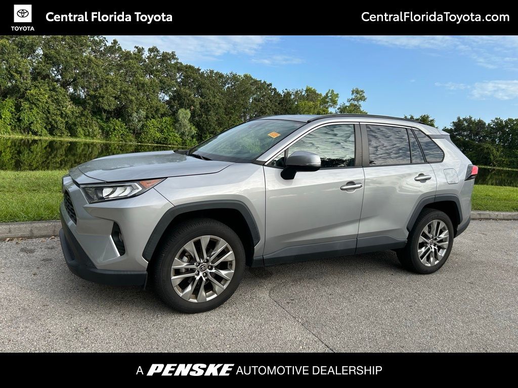Thumbnail: 2021 Toyota RAV4 - 1