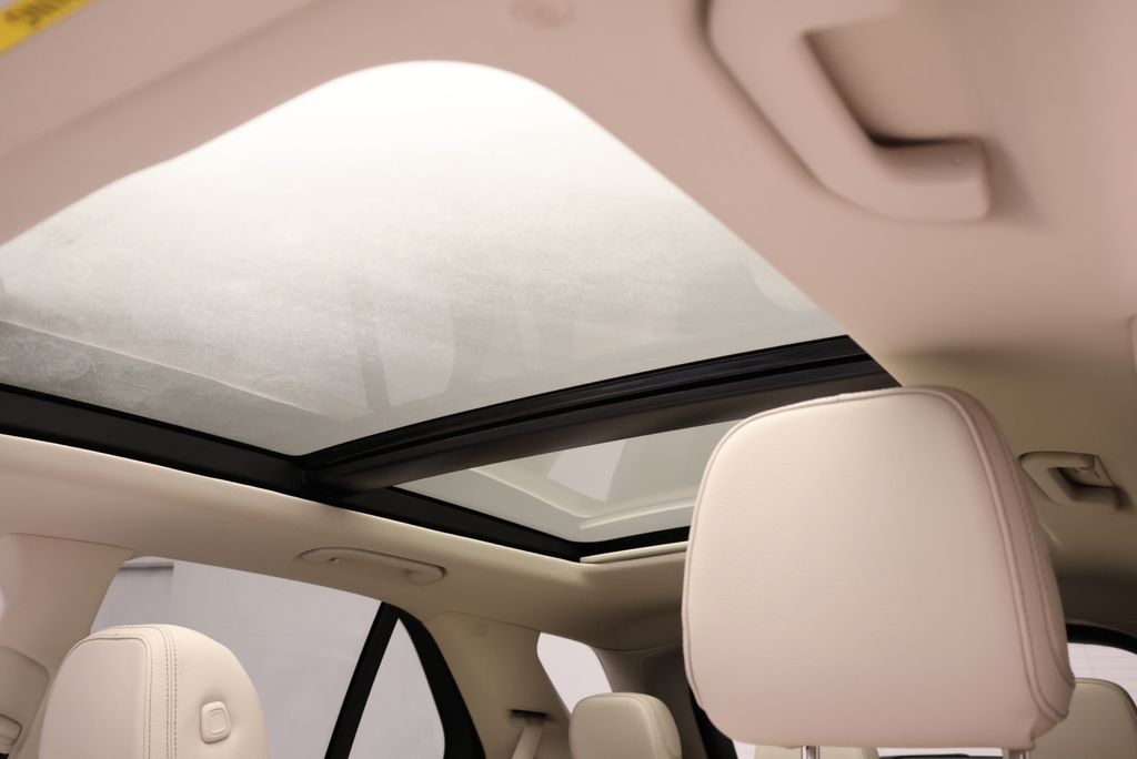 Thumbnail: 2026 Mercedes-Benz GLE - 15