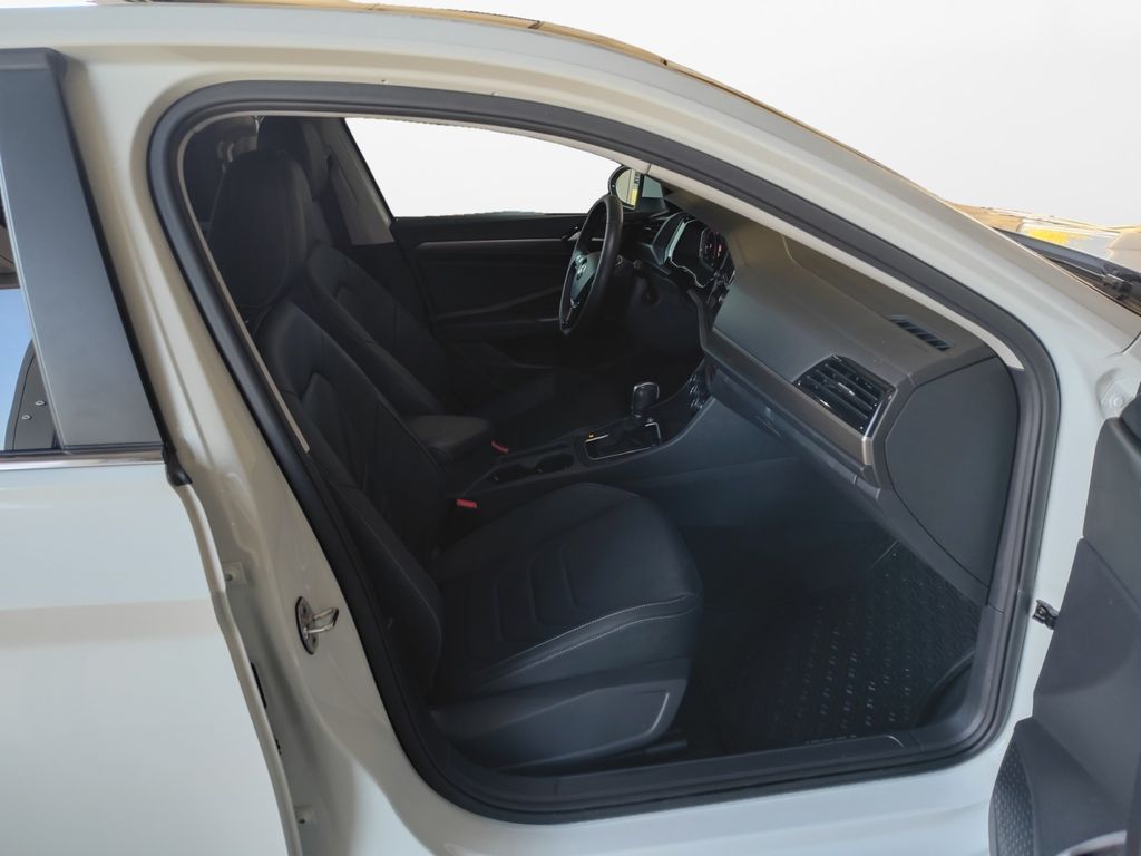 Used Car 2019 Volkswagen Jetta  Sel Premium For Sale Under $25,000 In Austin, Texas