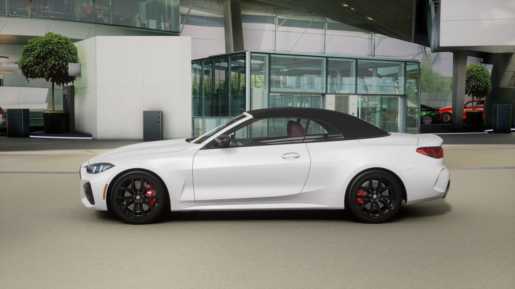 Thumbnail: 2026 BMW 4 Series - 4