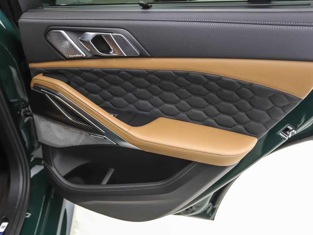 Thumbnail: 2026 BMW X6 - 25