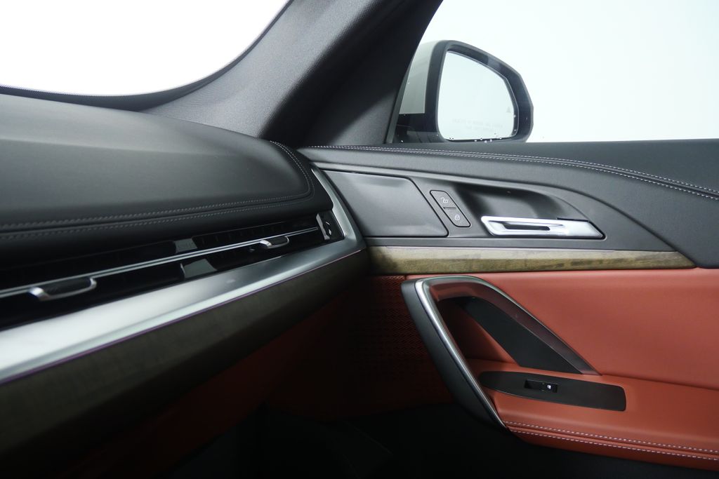 Thumbnail: 2026 BMW X1 - 24