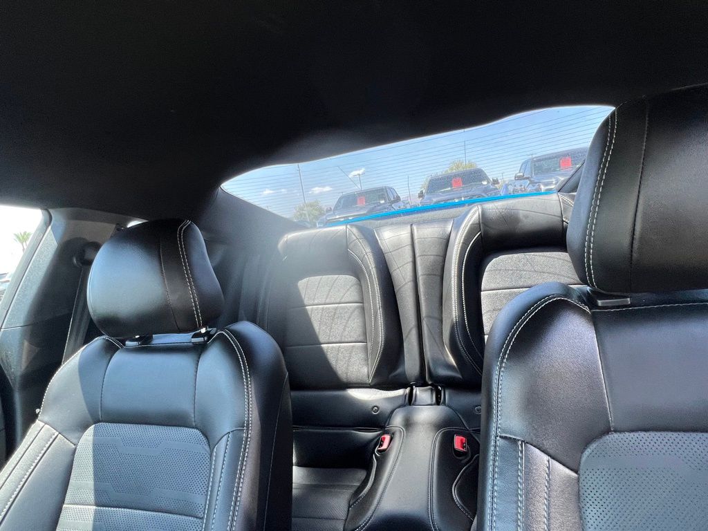 Thumbnail: 2019 Ford Mustang - 10