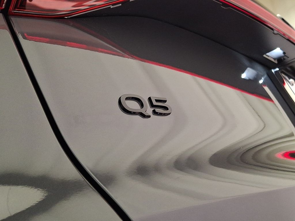 Thumbnail: 2026 Audi Q5 - 20