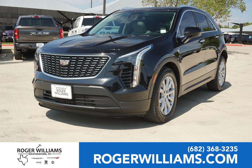 2023 Cadillac XT4 Luxury FWD