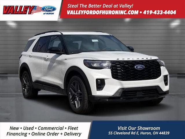 Star White Metallic Tri-Coat 2026 Ford Explorer ST-Line AWD SUV / Crossover All-Wheel Drive Automatic