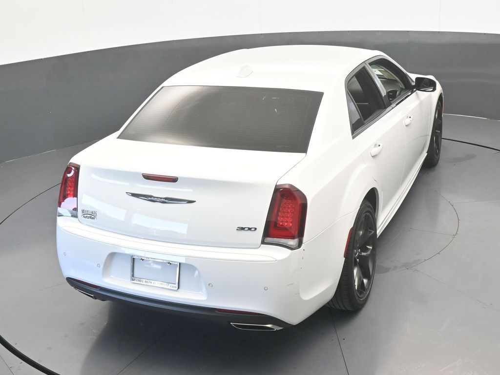 Used 2023 Bright White Clearcoat Chrysler Touring image 42