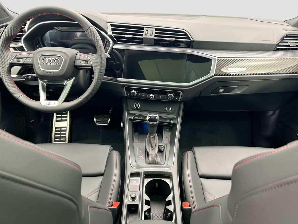 Thumbnail: 2025 Audi Q3 - 14
