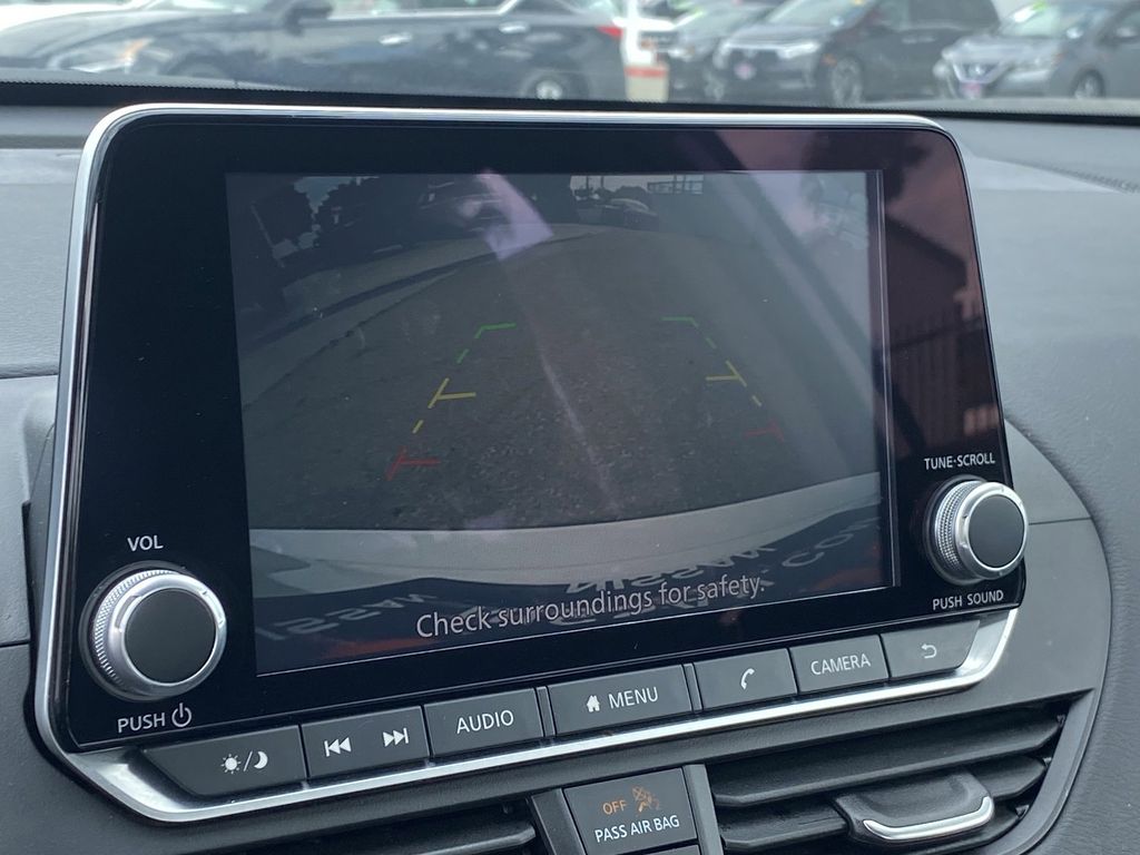 2025 Nissan Altima S - Photo 28