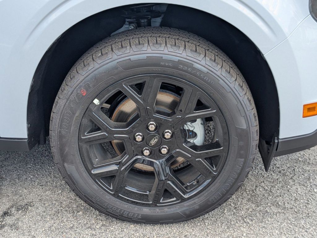 2025 Ford Maverick Lariat