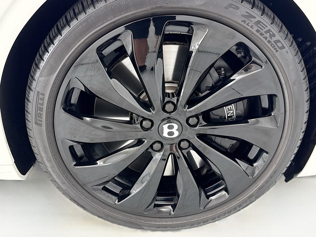 Thumbnail: 2024 Bentley Continental - 28