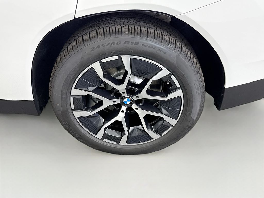 Thumbnail: 2026 BMW X3 - 30