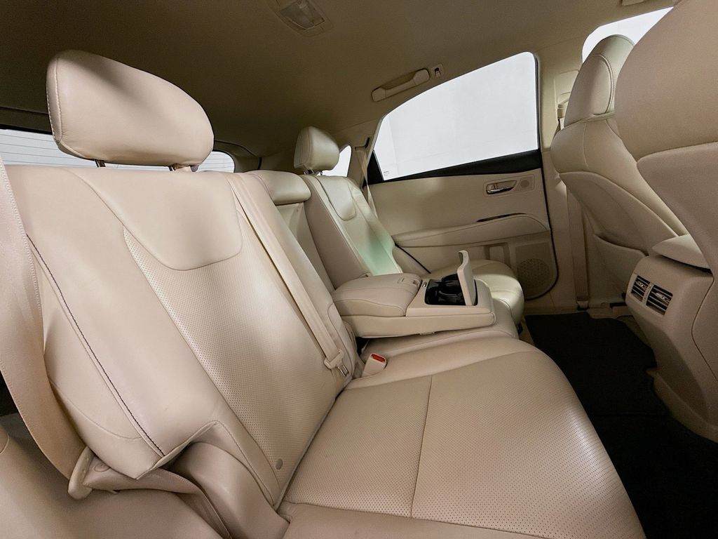 Thumbnail: 2015 Lexus RX - 27