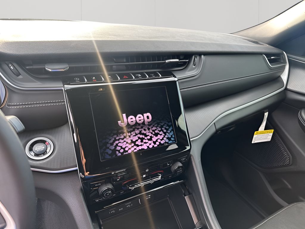 New Car 2025 Jeep Grand Cherokee  For Sale Under $40,000 In Austin, Texas