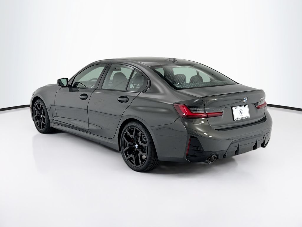 Thumbnail: 2026 BMW 3 Series - 7
