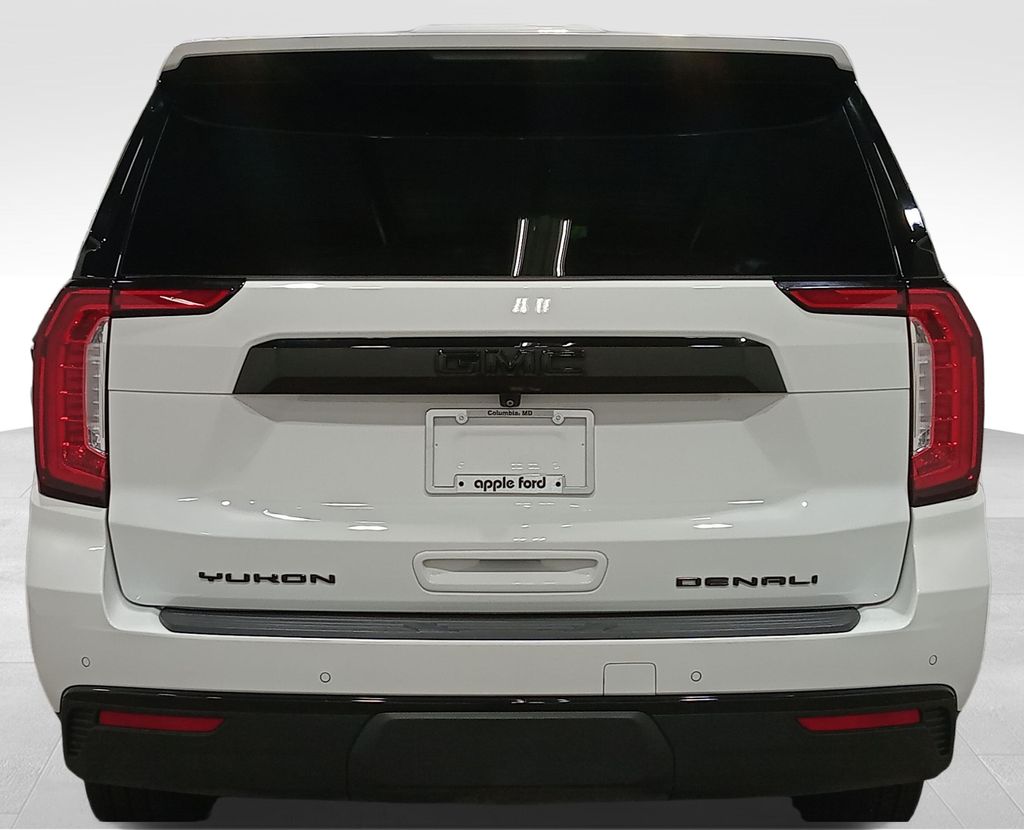 2023 GMC Yukon XL SLT