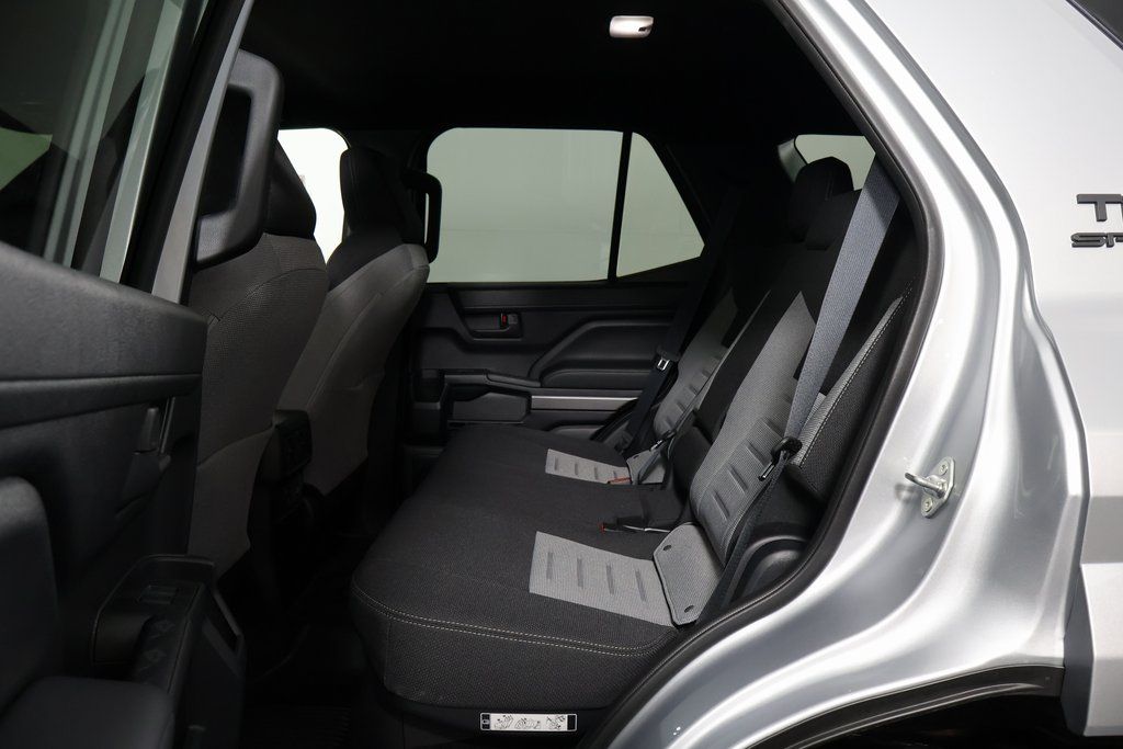 Thumbnail: 2025 Toyota 4Runner - 11