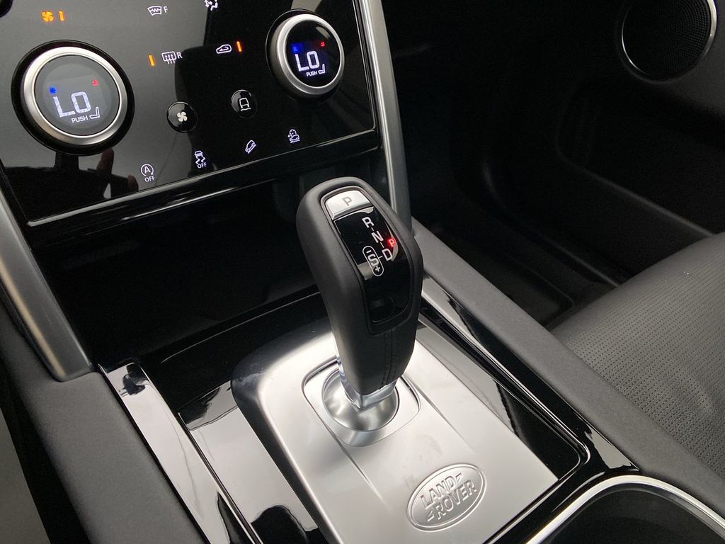 2023 Land Rover Discovery Sport S 19