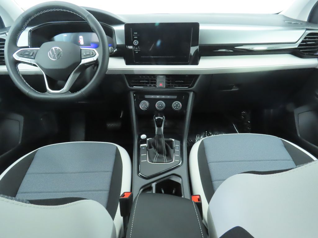 Thumbnail: 2025 Volkswagen Taos - 14