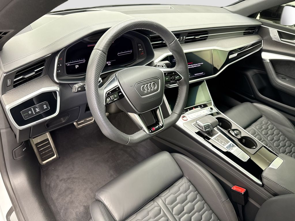 Thumbnail: 2024 Audi RS 7 - 9