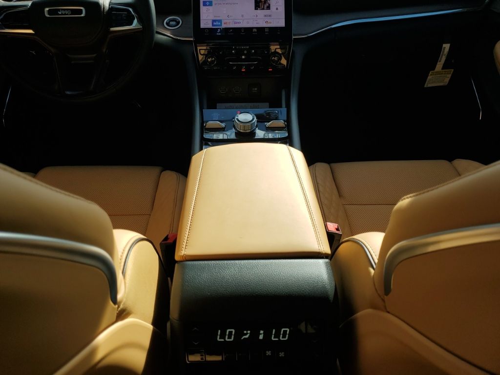 New Car 2025 Jeep Grand Cherokee  Summit For Sale Under $60,000 In Austin, Texas