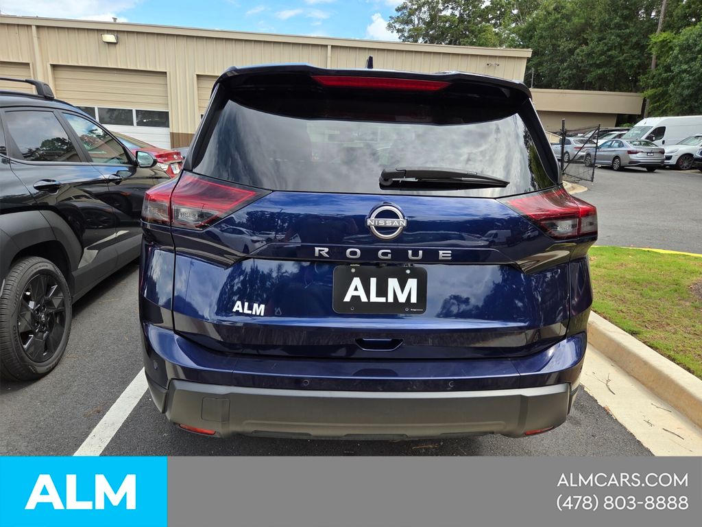 Used 2025 Blue Nissan SV image 8
