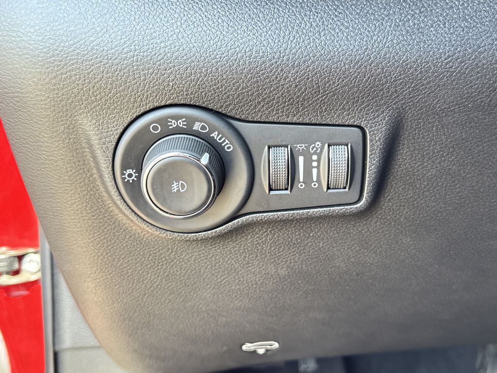 Used 2025 Jeep Compass SUV