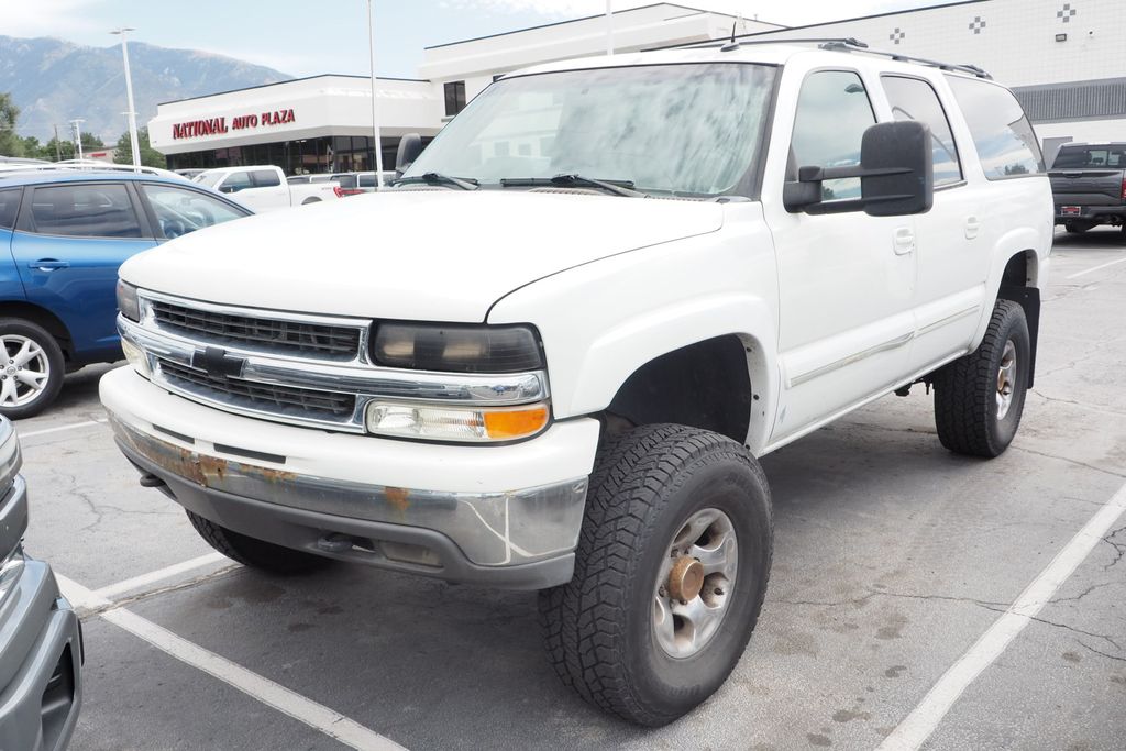 Summit White 2002 Chevrolet Suburban SUV / Crossover Four-Wheel Drive 4-Speed Automatic Overdrive