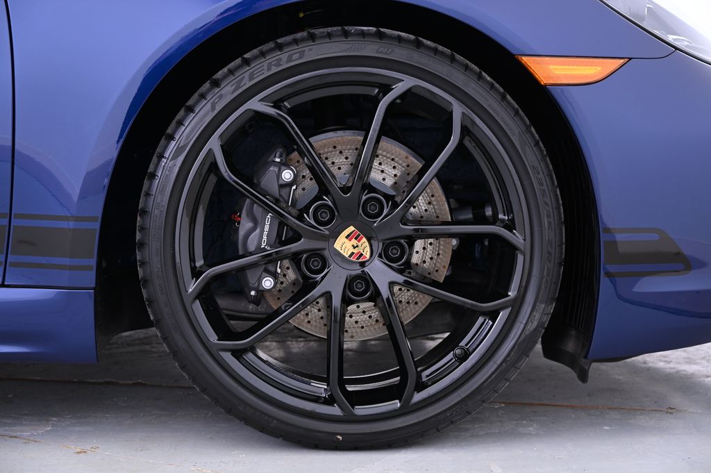 Thumbnail: 2025 Porsche 718 Cayman - 22
