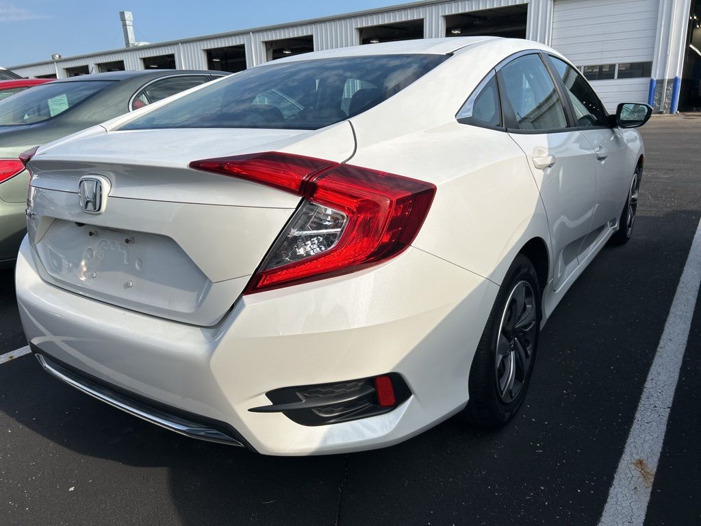 Thumbnail: 2019 Honda Civic - 3