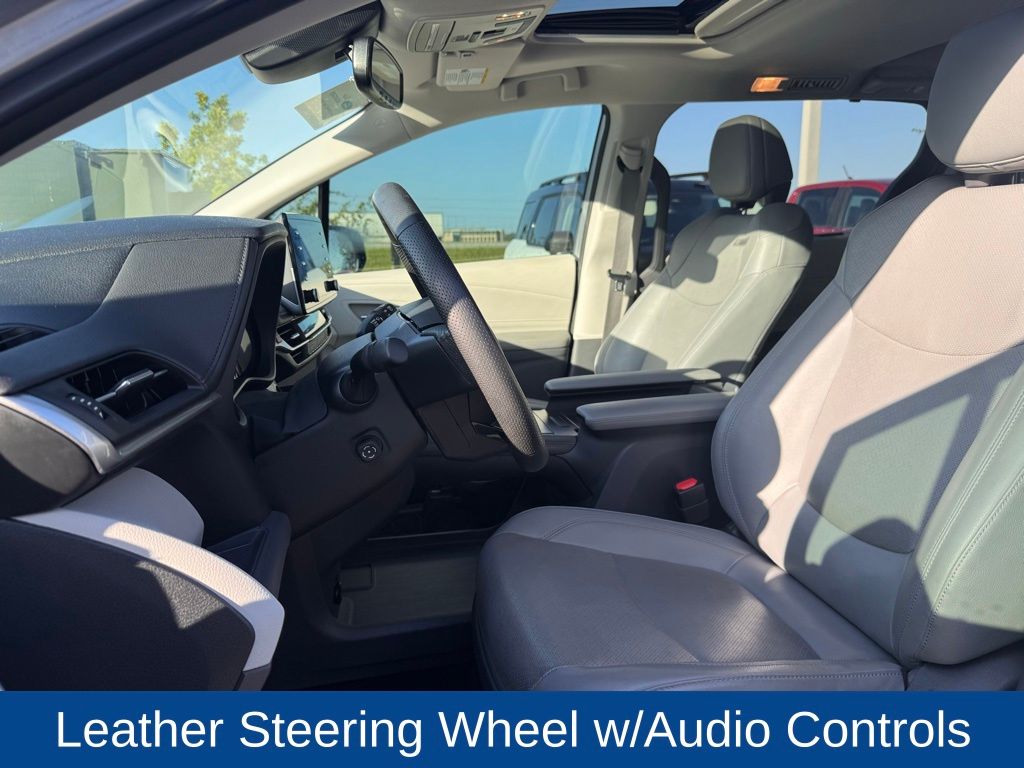 2021 Toyota Sienna Limited 7-Passenger
