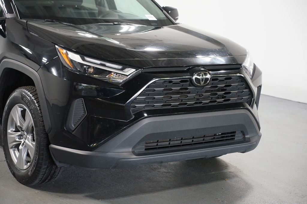 Thumbnail: 2025 Toyota RAV4 - 4