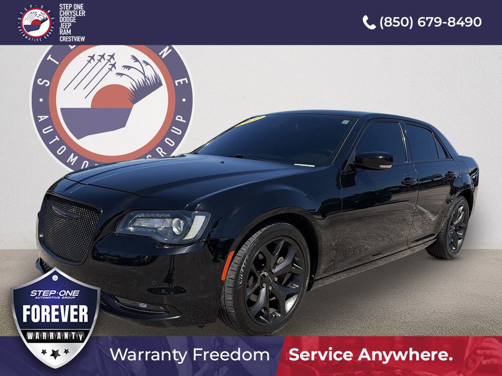 Gloss Black 2022 Chrysler 300 S V6 RWD Sedan Rear-Wheel Drive 8-Speed Automatic