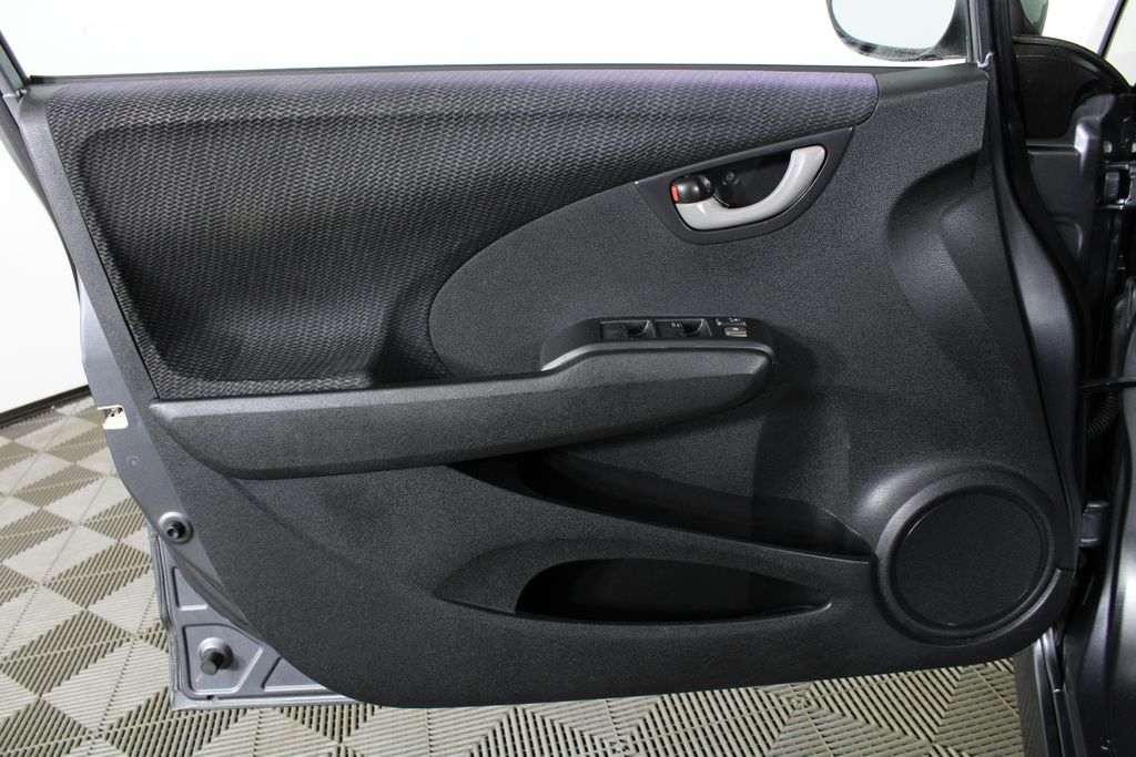 Used 2013 Honda Fit for sale in 