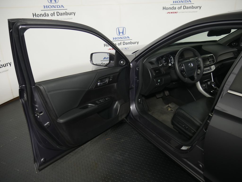 2015 Honda Accord EX-L 9