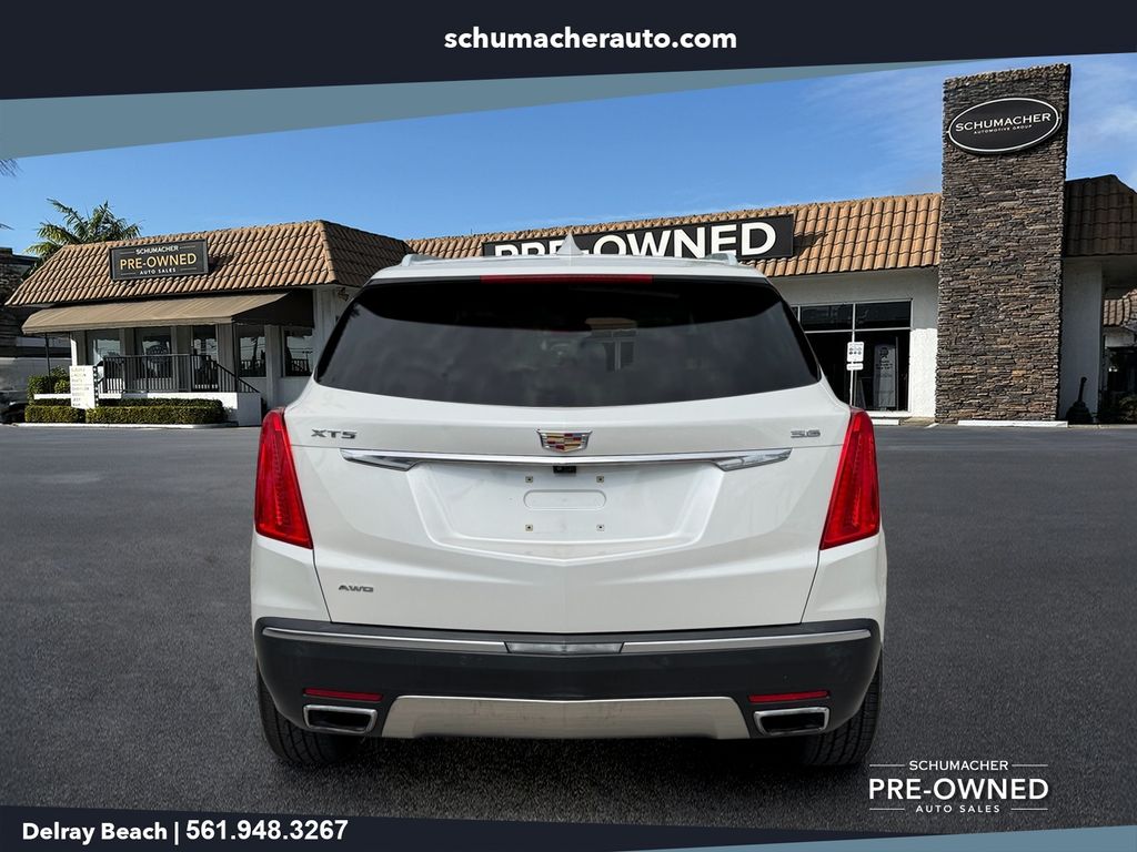 used 2017 Cadillac XT5 car, priced at $17,777
