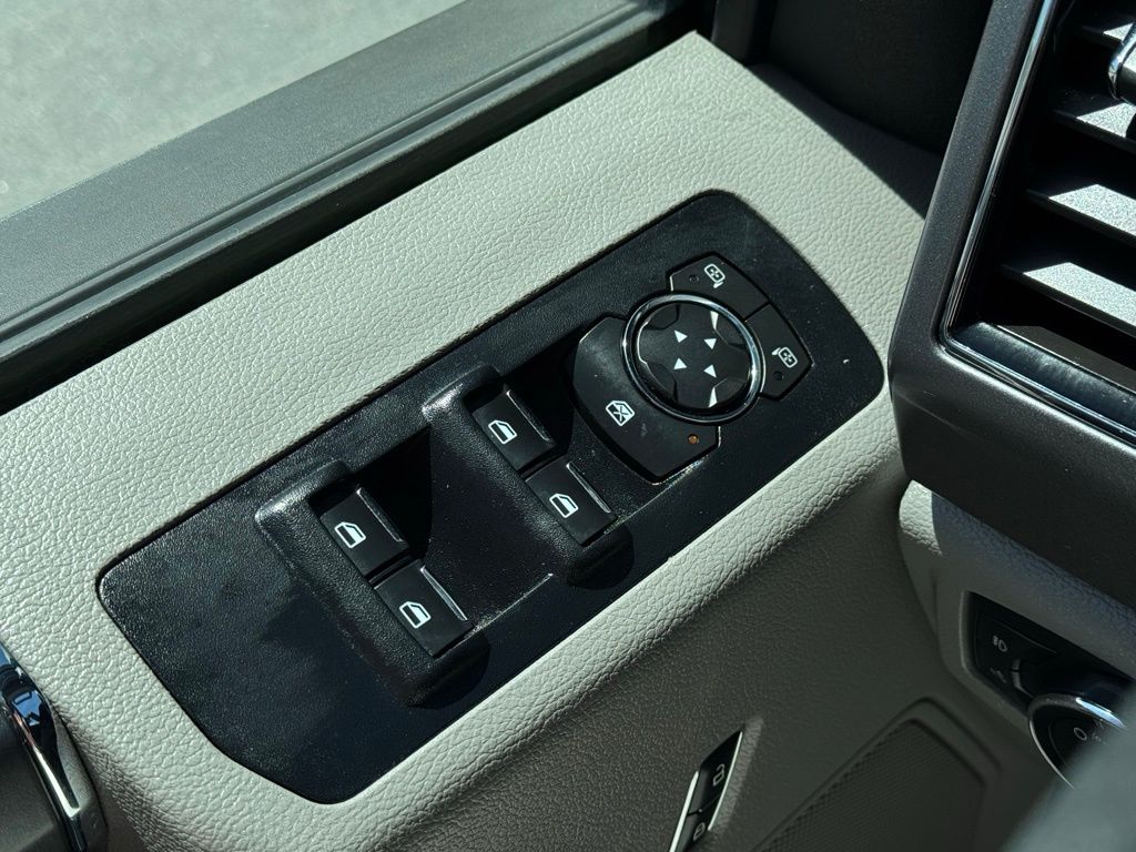2018 Ford F-150 XLT photo