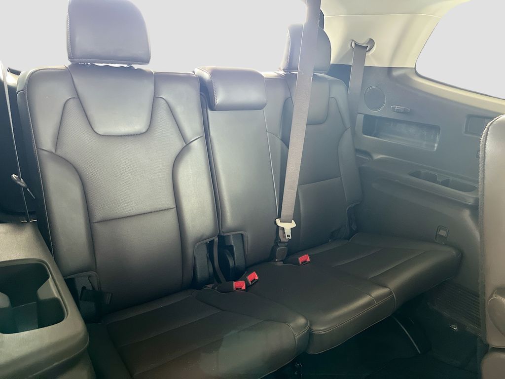 Used 2021 Green Kia SX image 30