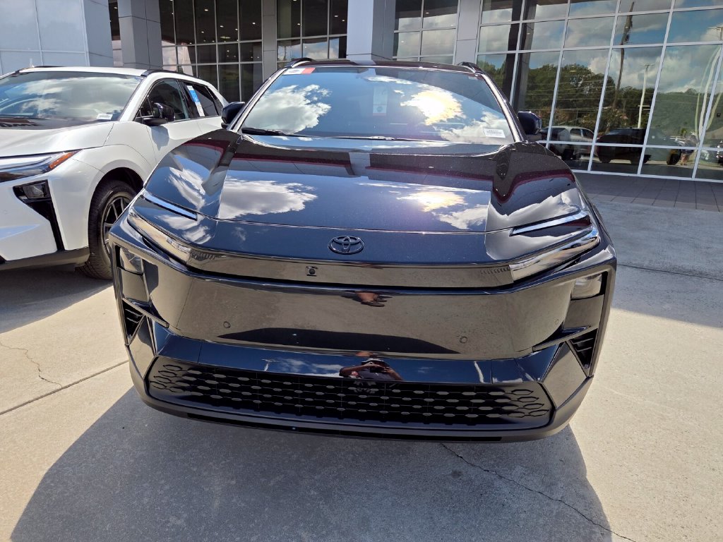 New 2026 Toyota C-HR SUV