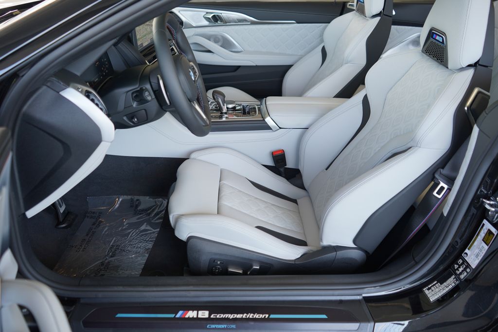 Thumbnail: 2025 BMW M8 - 12