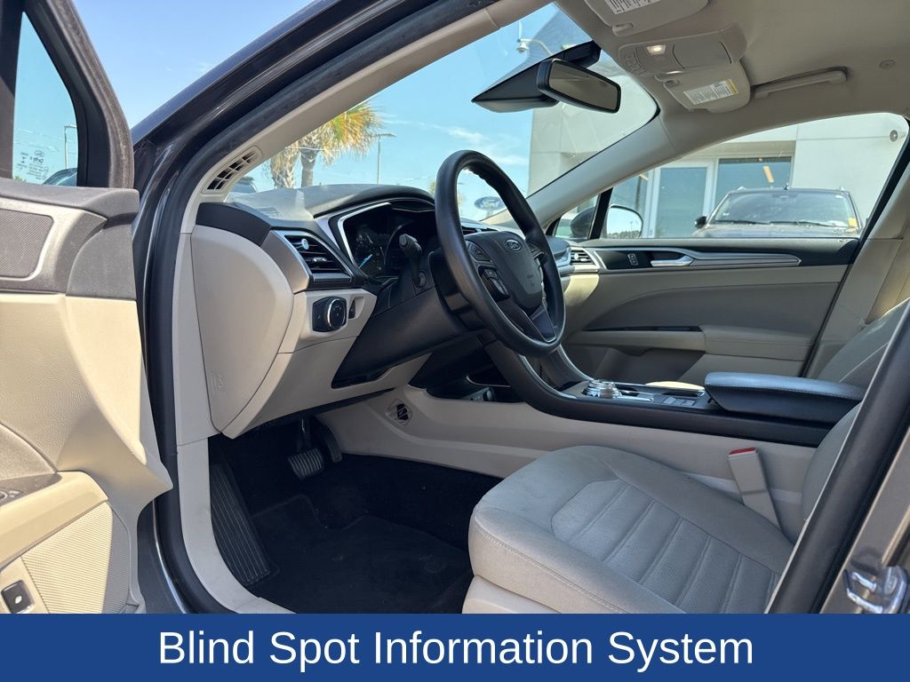 2020 Ford Fusion Hybrid SE