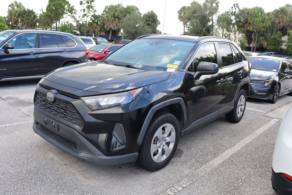 Thumbnail: 2019 Toyota RAV4 - 1