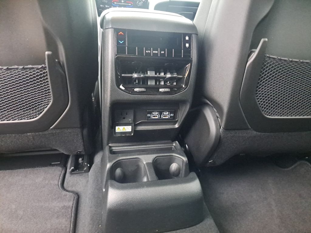 New Car 2025 Jeep Grand Cherokee L  Altitude X For Sale Under $40,000 In Austin, Texas