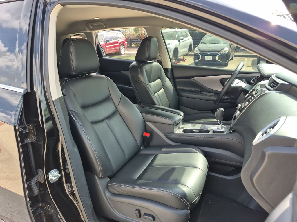 2023 Nissan Murano SV Black at Central Houston Nissan