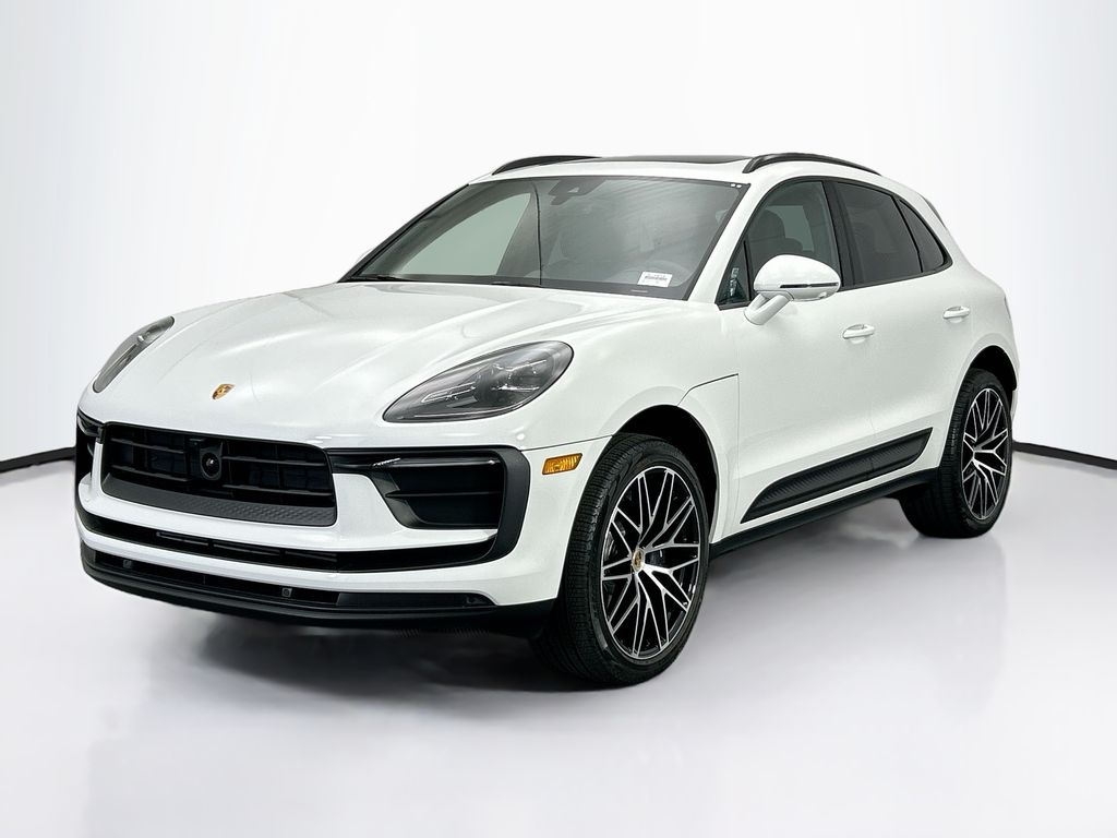 Thumbnail: 2026 Porsche Macan - 1
