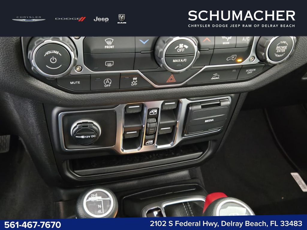 new 2026 Jeep Gladiator car, priced at $35,740