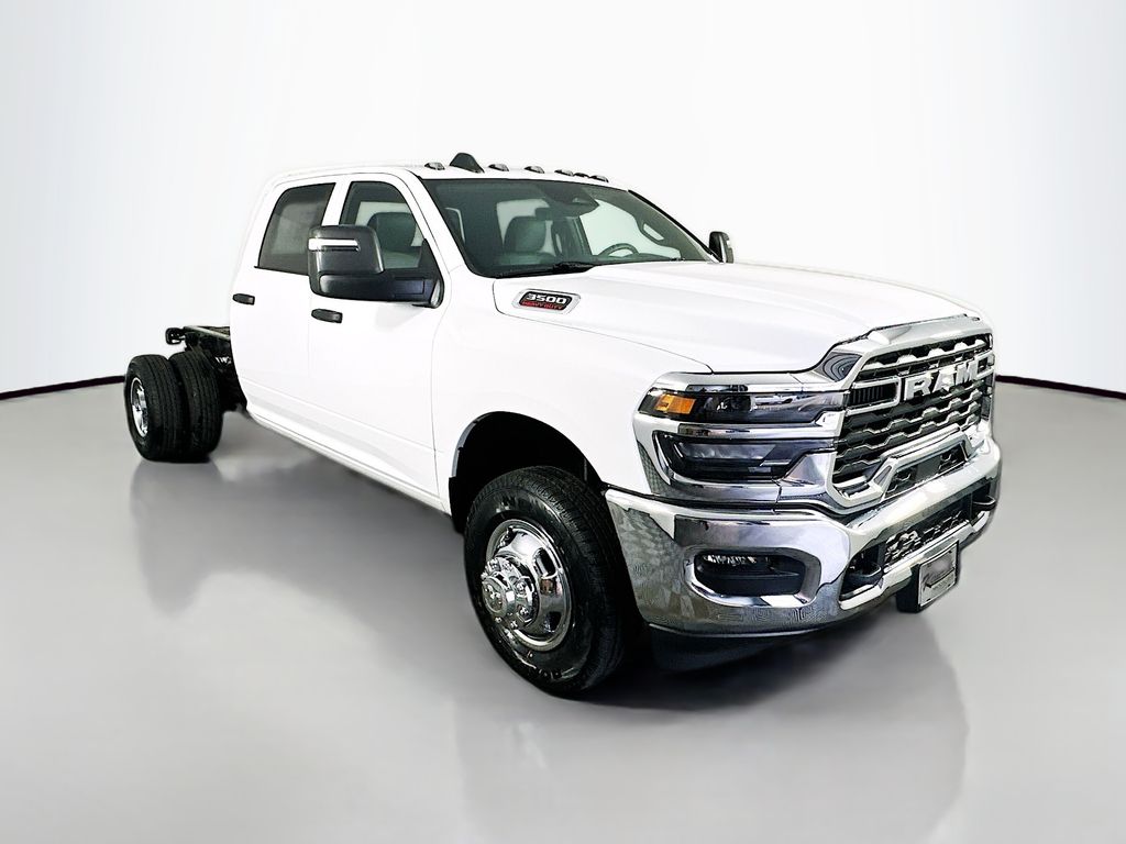 2026 RAM 3500 Chassis Tradesman Crew Cab LB DRW 4WD