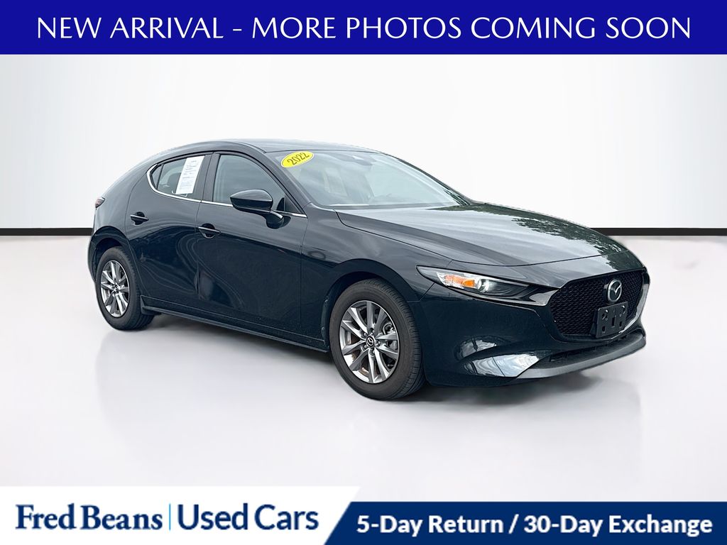 Jet Black Mica 2022 Mazda MAZDA3 Hatchback Front-Wheel Drive 6-Speed Automatic