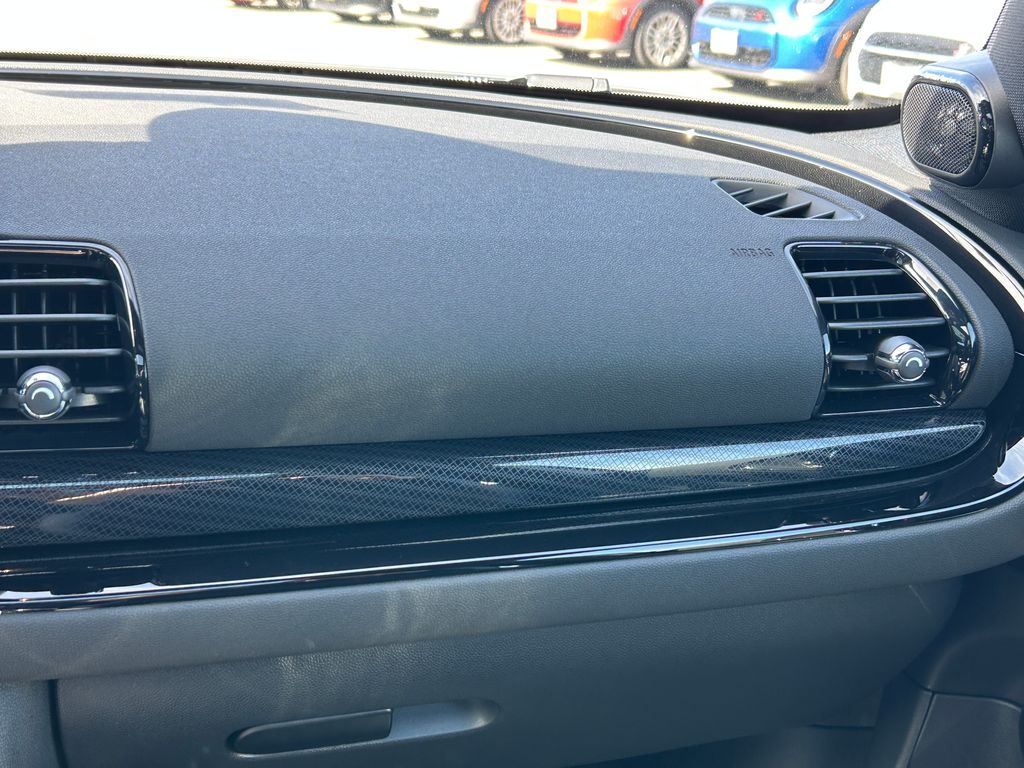 Thumbnail: 2023 MINI Cooper Clubman - 25