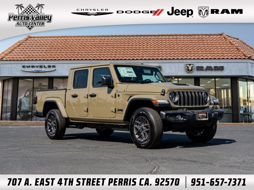 2026 Jeep Gladiator Sport S Auto's photo